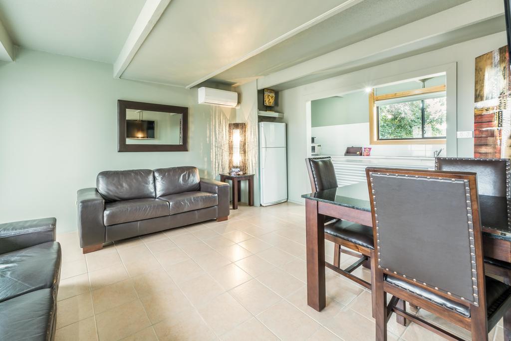 Orbost Motel Экстерьер фото